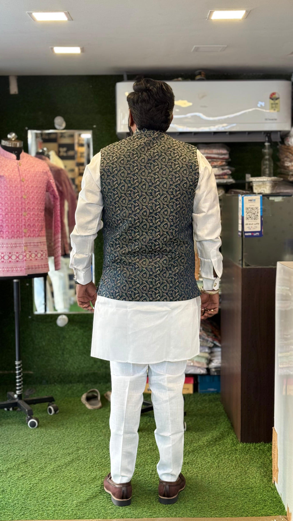 Modi Jacket - Navy Blue